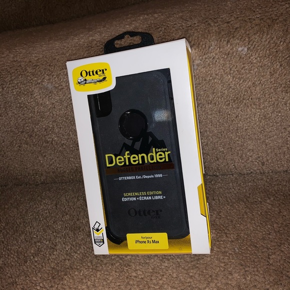 OtterBox iPhone XS Max - Picture 1 of 8